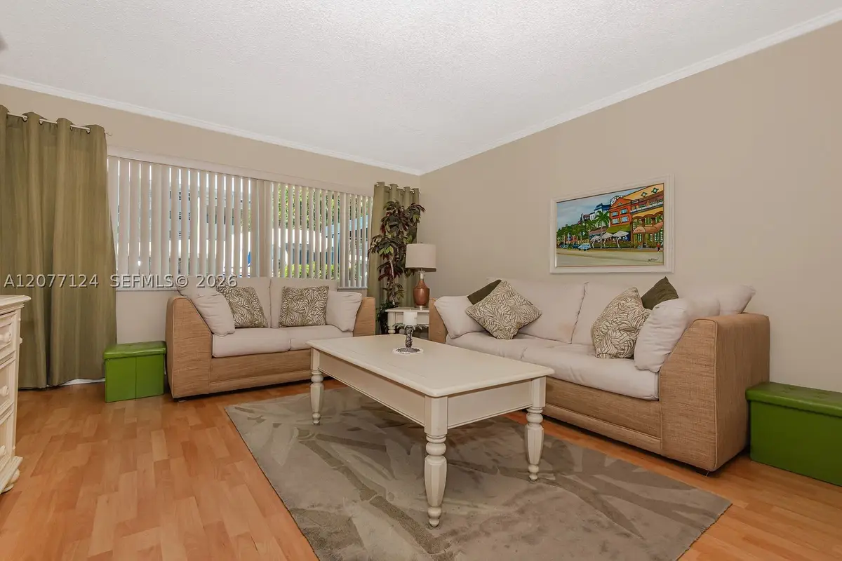 330 SE 2nd St #101H, Hallandale Beach, FL 33009 - #1