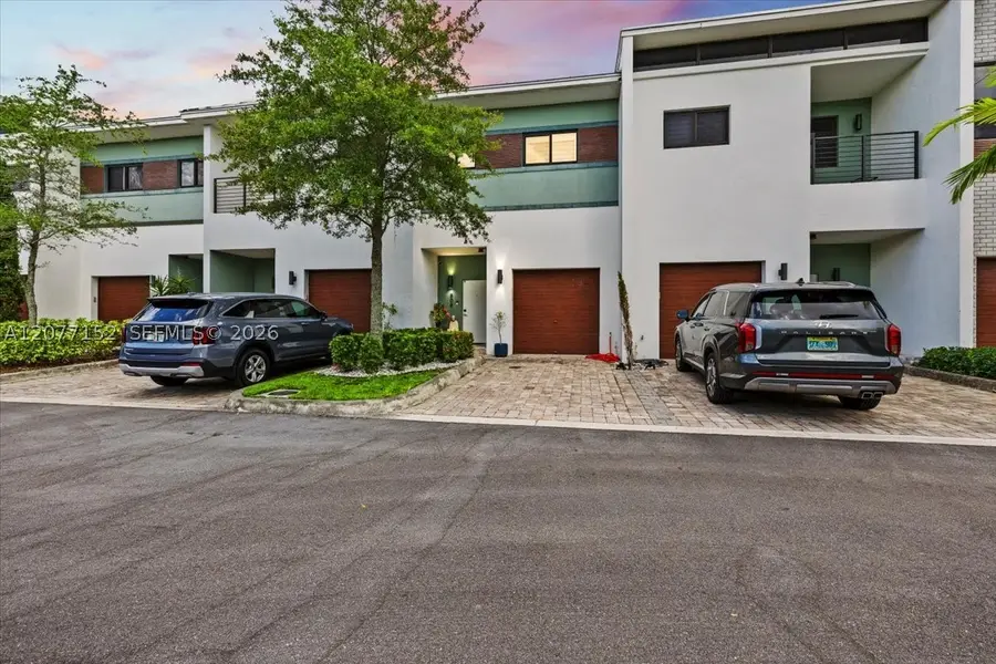 808 NW 44th Ter, Plantation, FL 33317 - #3