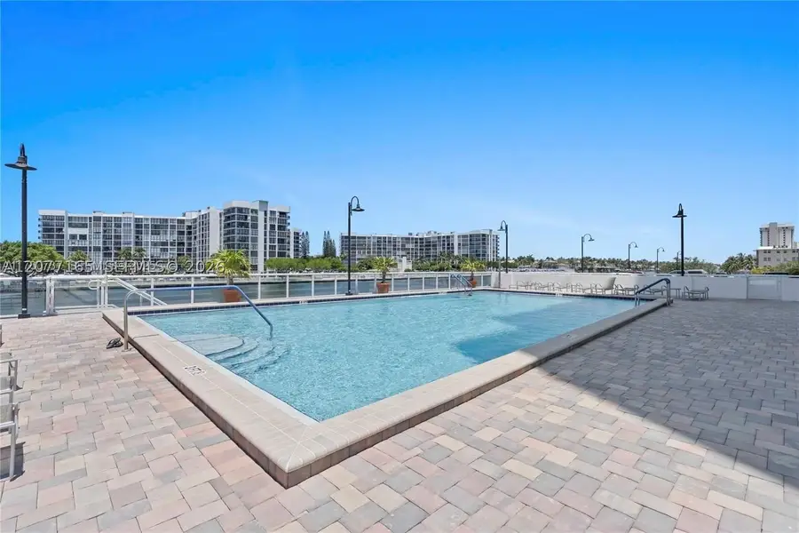 3000 S Ocean Dr #304, Hollywood, FL 33019-2849 - #2