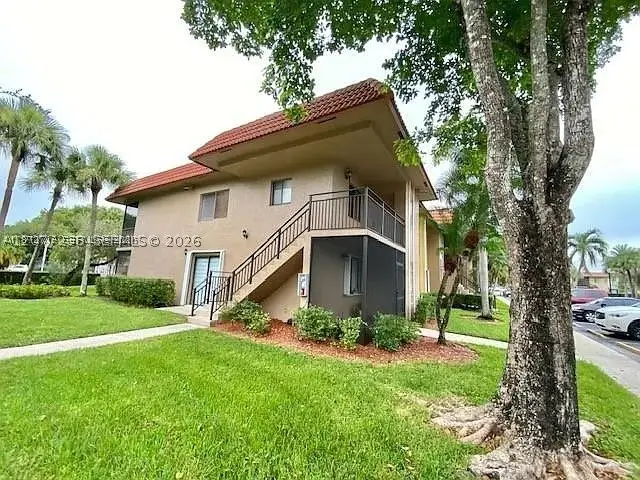 215 Lakeview Dr #203, Weston, FL 33326 - #1