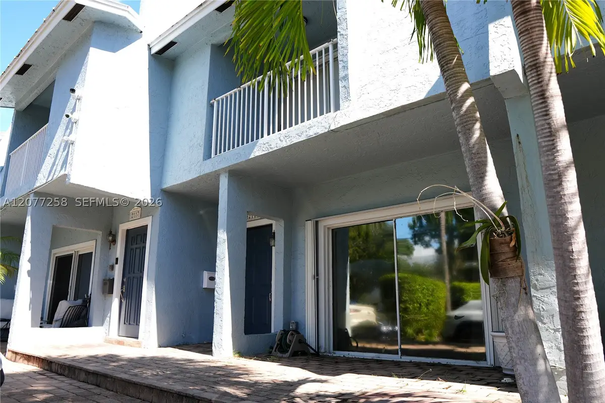 2119 NE 44th St, Lighthouse Point, FL 33064 - #1