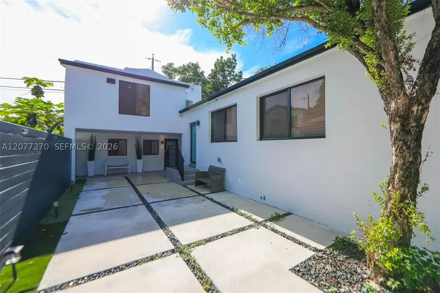 52 NE 47th St, Miami, FL 33137 - #2