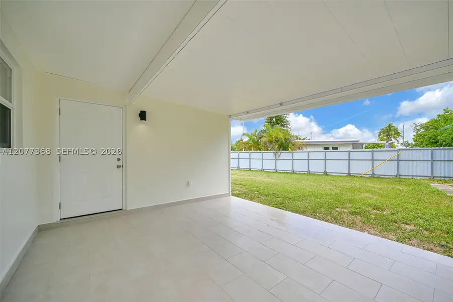 28740 SW 143rd Ct, Homestead, FL 33033 - #2