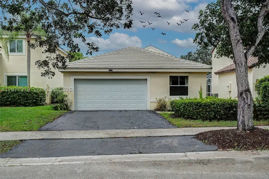 113 W Bayridge Dr, Weston, FL 33326 - #2