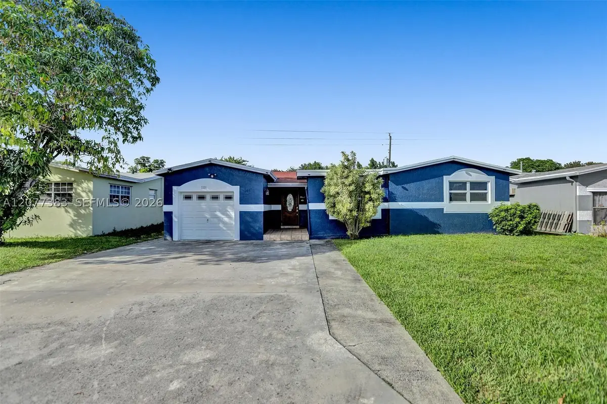 7221 Fairway Blvd, Miramar, FL 33023 - #1