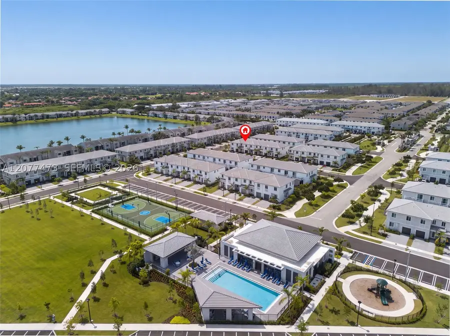 746 SE 14th St, Homestead, FL 33034 - #3