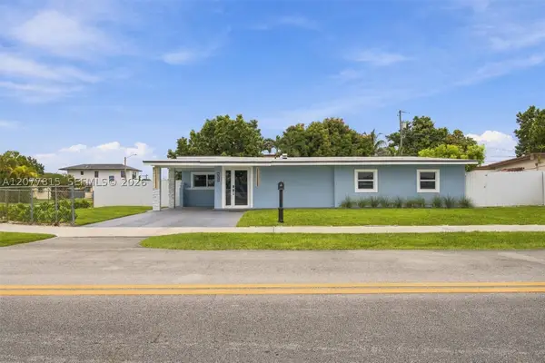 4035 SW 108th Ave, Miami, FL 33165