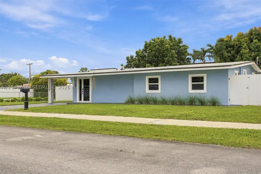 4035 SW 108th Ave, Miami, FL 33165 - #3