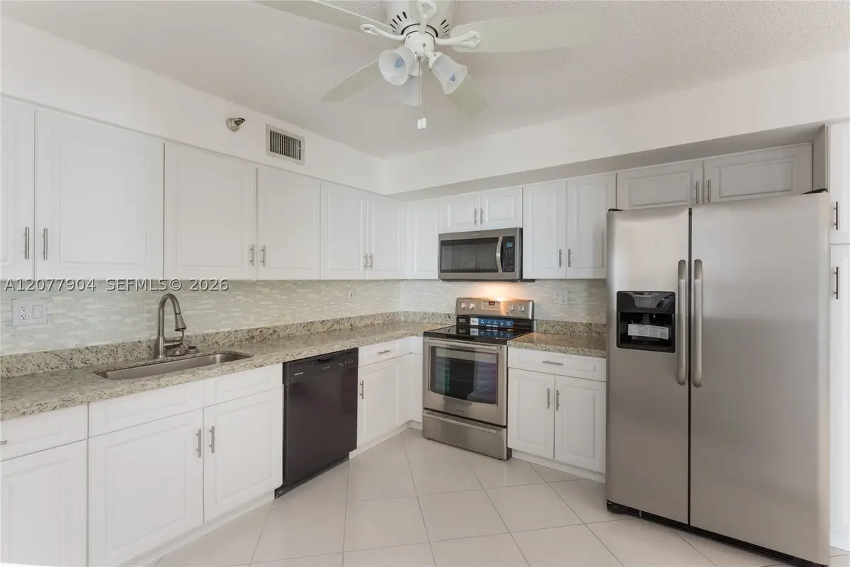 3500 Mystic Pointe Dr #2202, Aventura, FL 33180 - #1