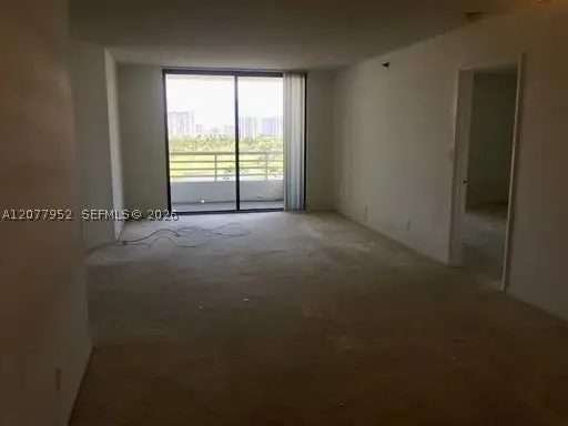 3300 NE 192nd St #1210, Aventura, FL 33180 - #2