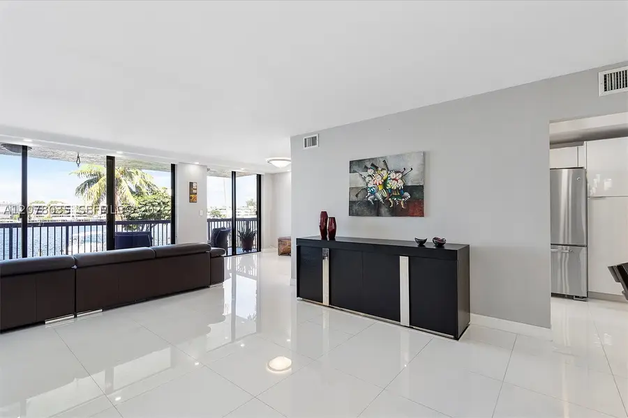 200 Golden Isles Dr #206, Hallandale Beach, FL 33009 - #3
