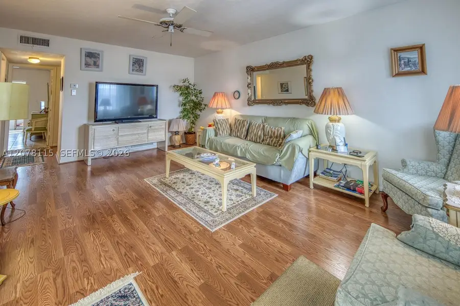 2440 Lake Osborne Dr #210, Lake Worth, FL 33461 - #2