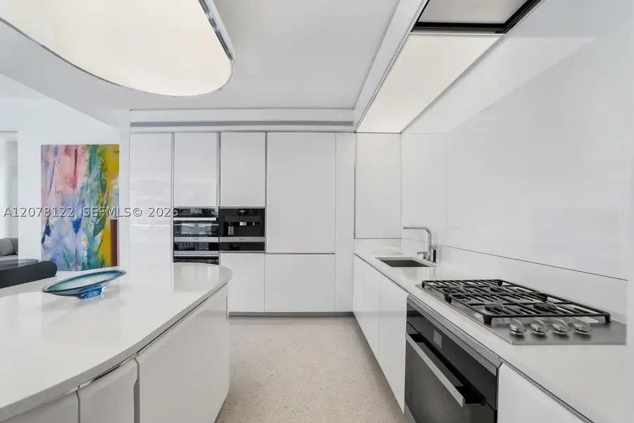 3315 Collins Ave #4C, Miami Beach, FL 33140 - #3