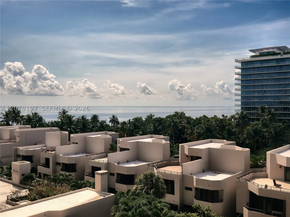 201 Crandon Blvd #605, Key Biscayne, FL 33149 - #1