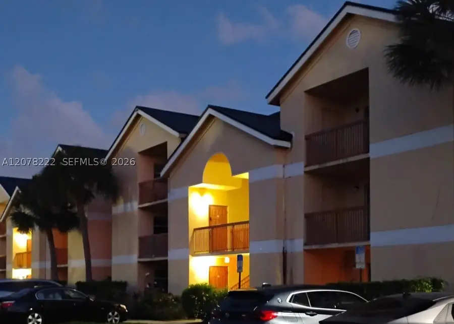 7610 Westwood Dr #122, Tamarac, FL 33321 - #3