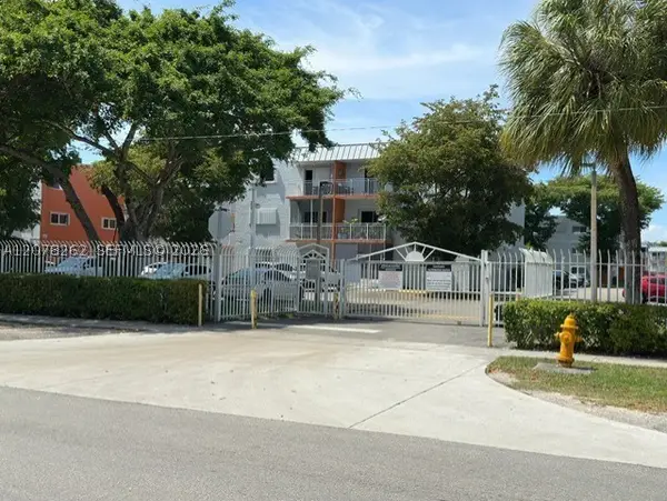 11301 SW 200th St #104-A, Miami, FL 33157