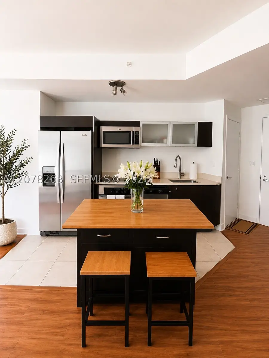 1900 N Bayshore Dr #3005, Miami, FL 33132 - #2