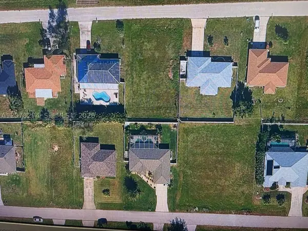 322 NE 11th, Cape Coral, FL 33909
