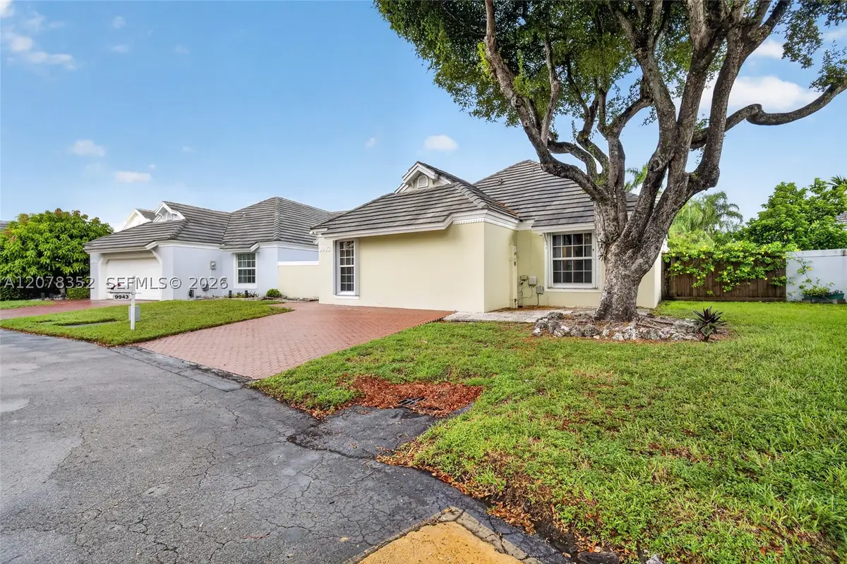 9943 NW 47th Ter, Doral, FL 33178 - #1