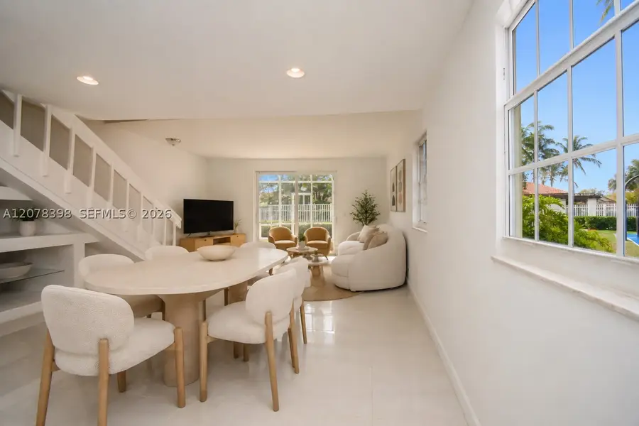 700 Sorrento Dr, Weston, FL 33326 - #3