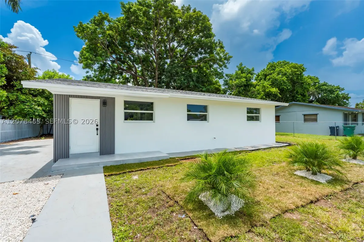 655 SW 6th Ter, Florida City, FL 33034 - #1
