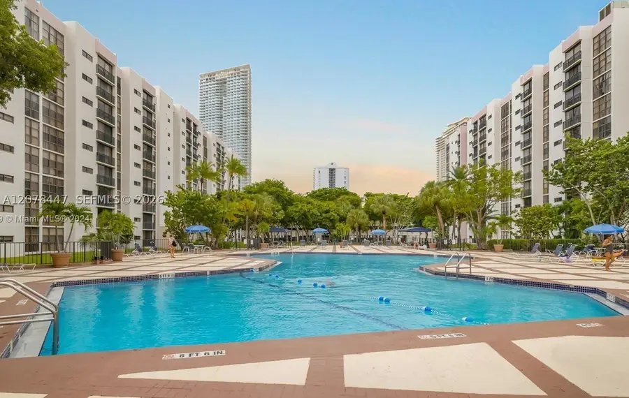17011 N Bay Rd #205, Sunny Isles Beach, FL 33160 - #2