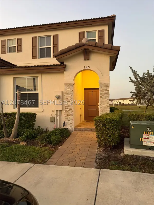2371 NW 122nd Ter, Miami, FL 33167