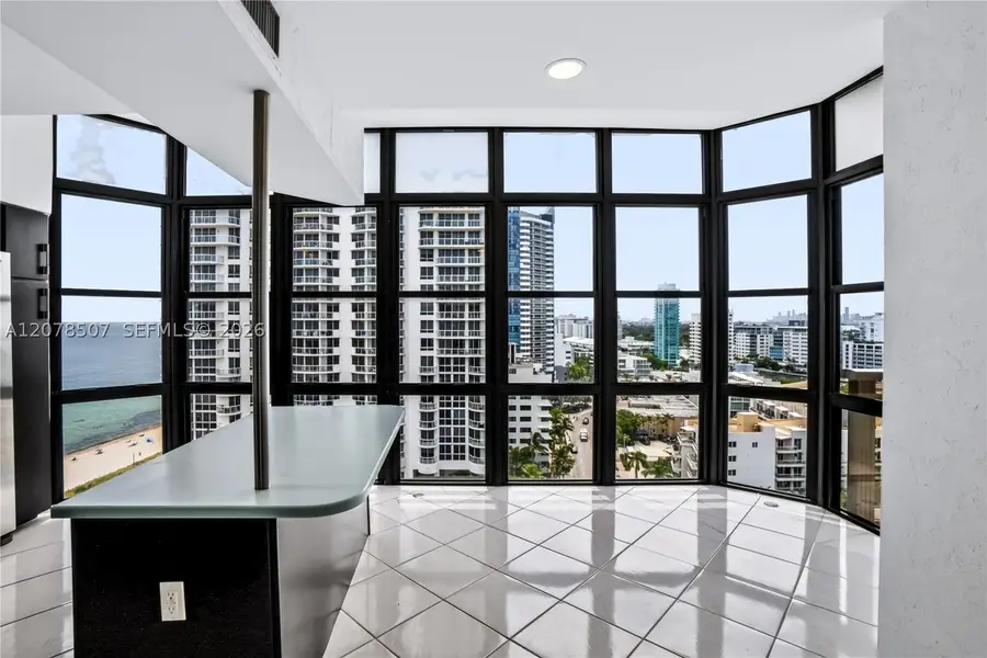 6423 Collins Ave #1702, Miami Beach, FL 33141 - #2