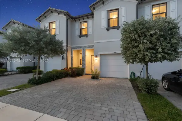 13043 SW 286th Way, Homestead, FL 33033