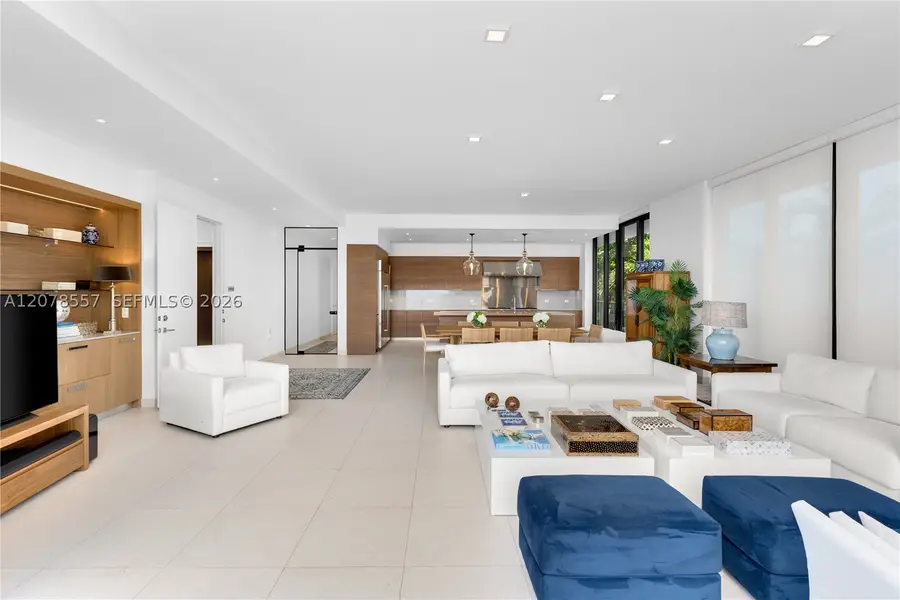 3581 E Glencoe Street #202, Miami, FL 33133 - #3