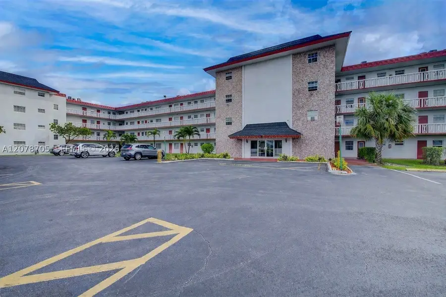 Address Withheld By Seller, Lauderdale Lakes, FL 33319 - #2