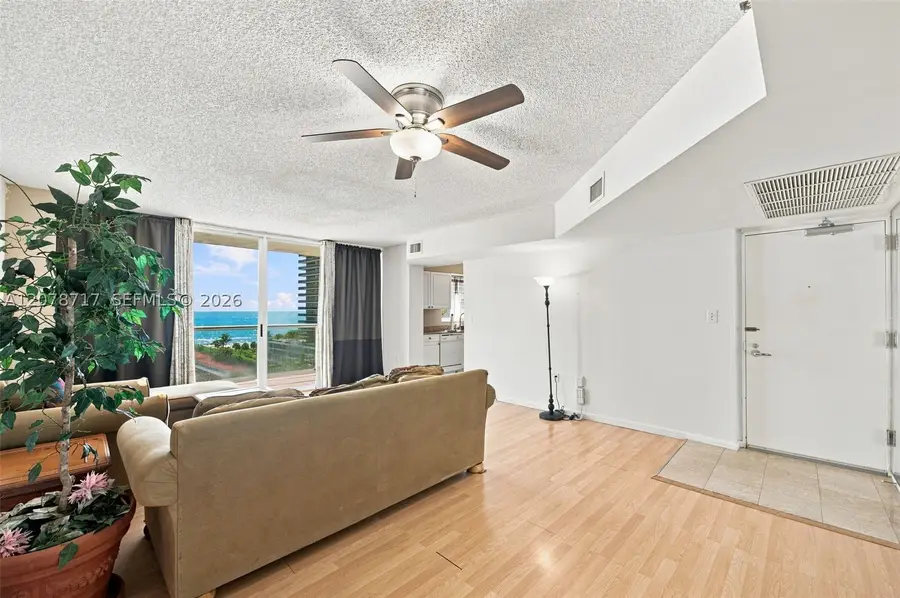 5900 Collins Ave #1006, Miami Beach, FL 33140 - #3
