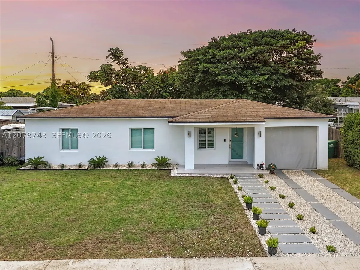 14940 Pierce St, Miami, FL 33176 - #1