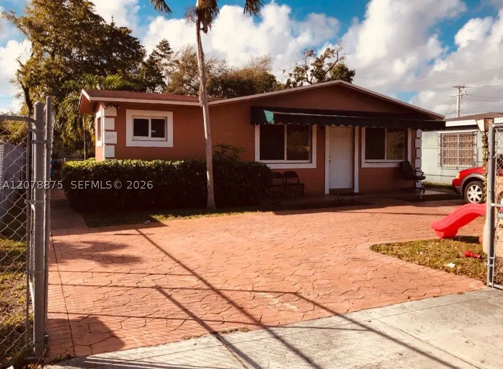 2272 NW 66th St, Miami, FL 33147 - #1