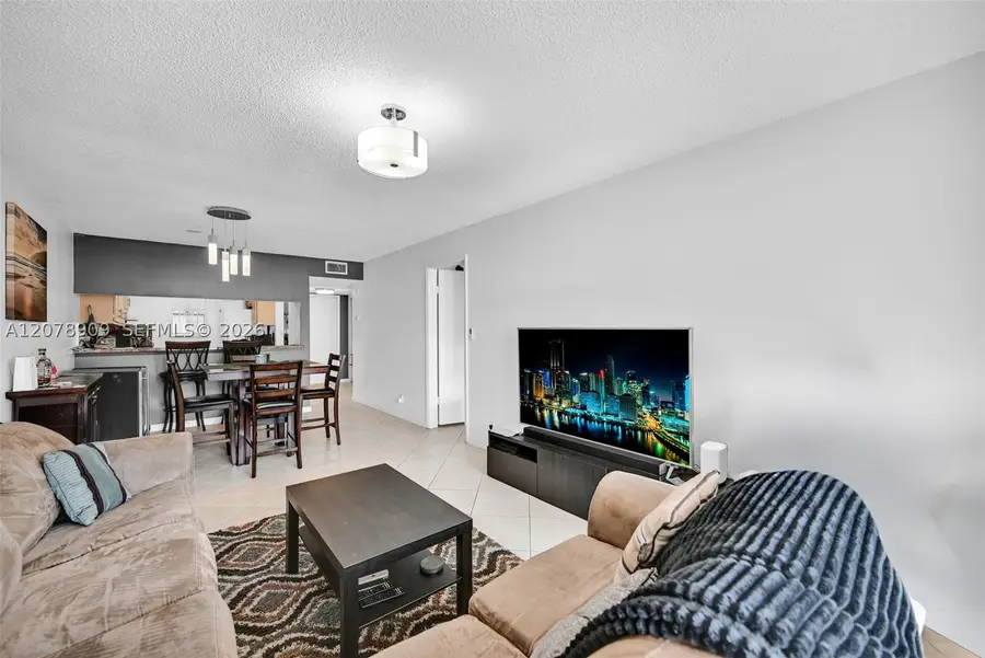7610 Stirling Rd #206F, Davie, FL 33024 - #3