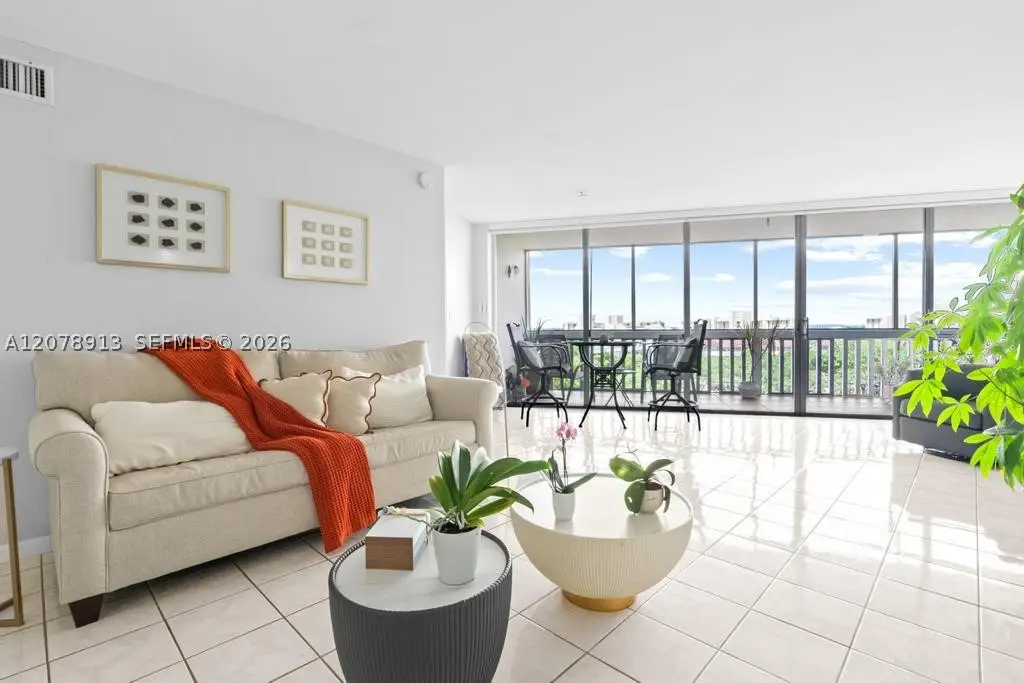 6901 Environ Blvd #7F, Lauderhill, FL 33319 - #1