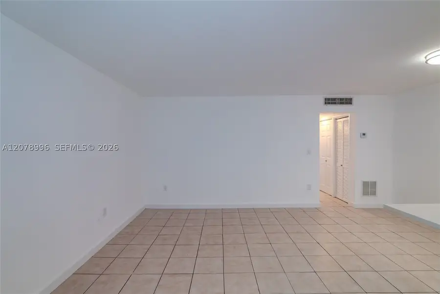 921 Jefferson Ave #3C, Miami Beach, FL 33139 - #3