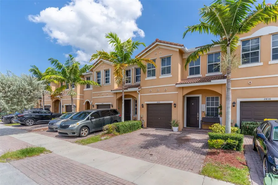 2438 SE 15 St, Homestead, FL 33035 - #2