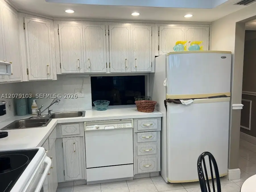 1350 Atlantic Shores Blvd #322, Hallandale Beach, FL 33009 - #2