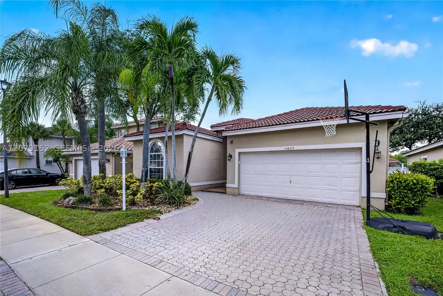11625 NW 48th St, Coral Springs, FL 33076 - #3