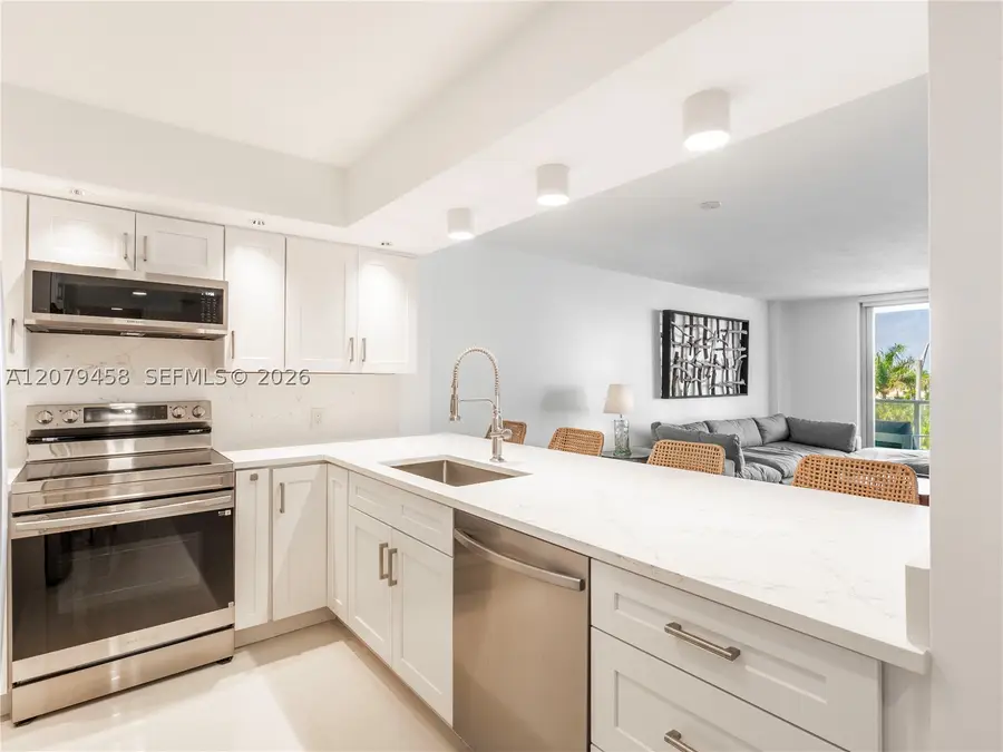 5701 Collins Ave #307, Miami Beach, FL 33140 - #3