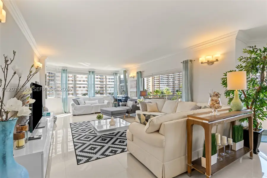 1950 S Ocean Dr #4E, Hallandale Beach, FL 33009 - #3