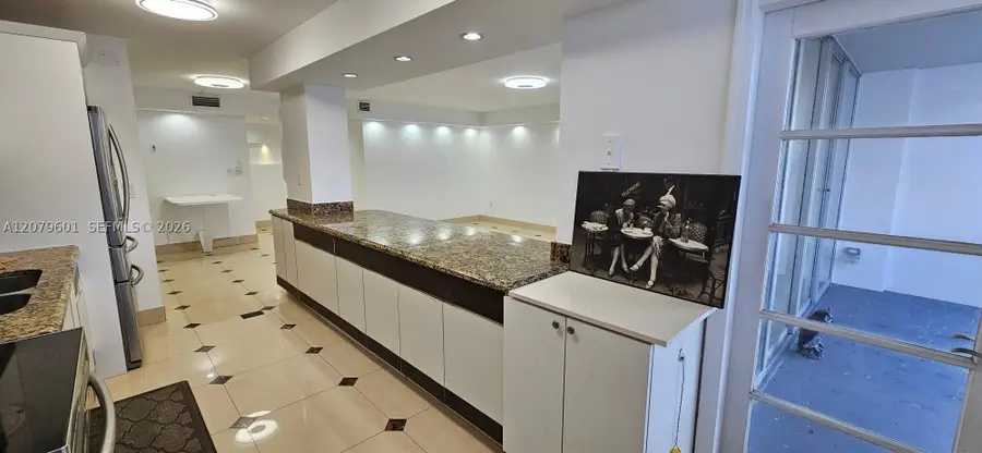 18051 Biscayne Blvd #1501, Aventura, FL 33160 - #2