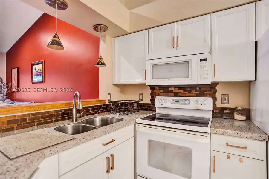 9130 Vineland Ct #D, Boca Raton, FL 33496 - #3