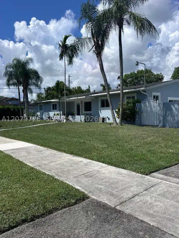 16000 N Miami Ave, Miami, FL 33169