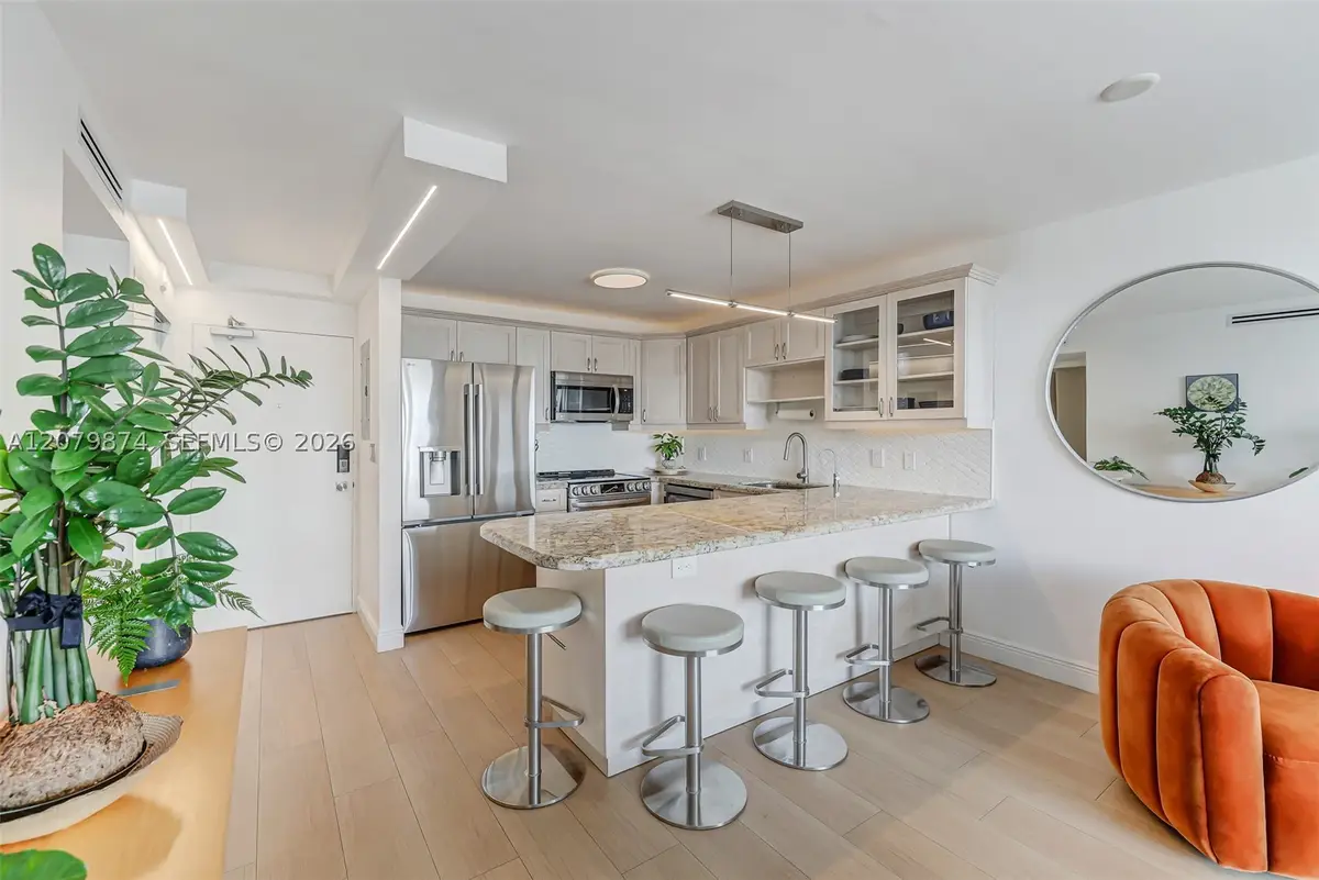 401 Ocean Dr #903, Miami Beach, FL 33139 - #1