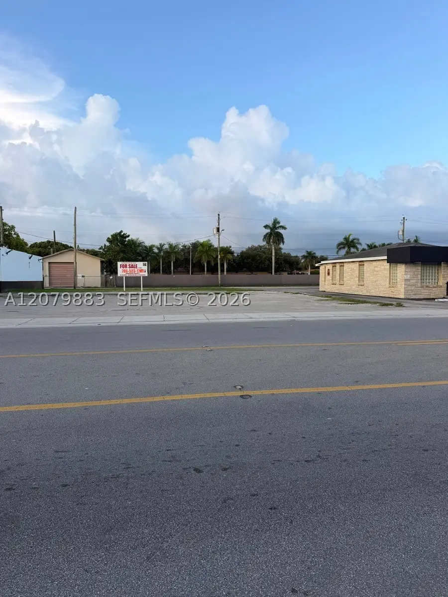54 NW 8th St, Homestead, FL 33030 - #3