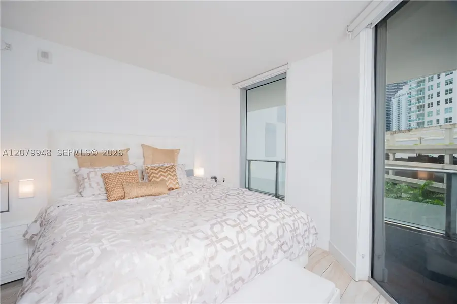 1300 Brickell Bay Dr #710, Miami, FL 33131 - #2