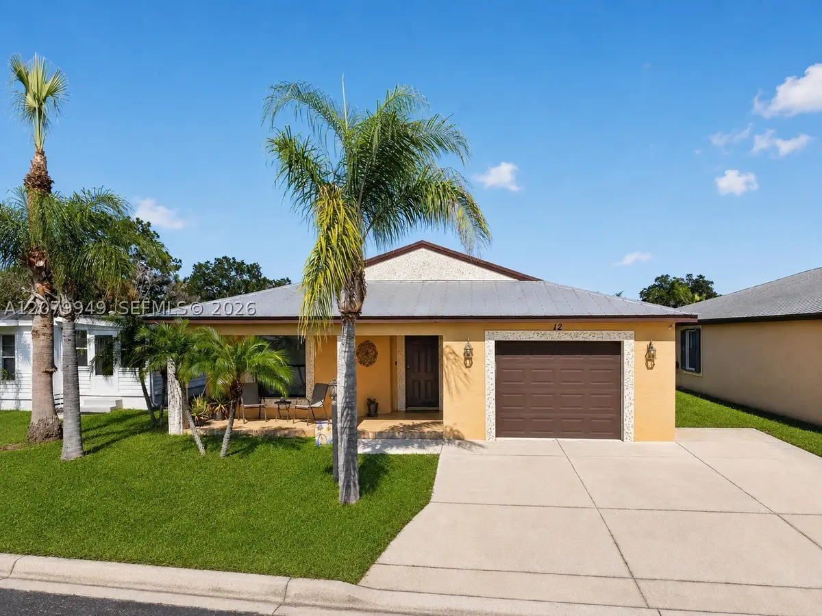 12 Barcelona Ln, Port Saint Lucie, FL 34952 - #1