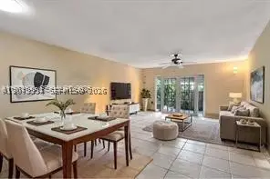 3021 NW 68th St #11 G, Fort Lauderdale, FL 33309 - #3